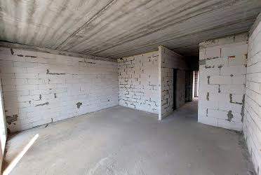 1835466704638135