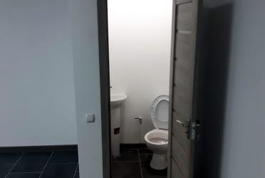 1738428412490137