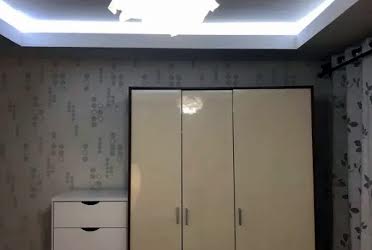 1835818957900156