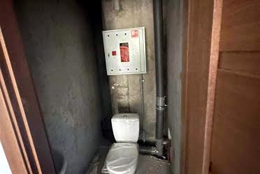 1835819374515169