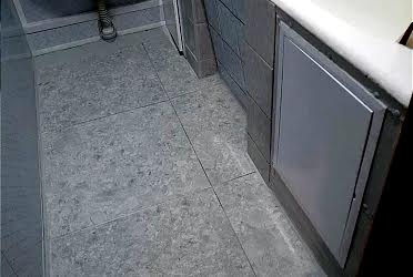 1834103114427171