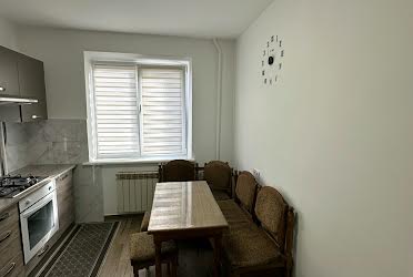 1825937120725177