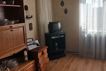 1825922745904018