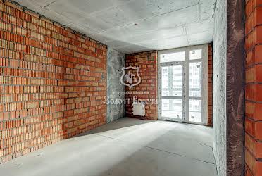 1818245893880205