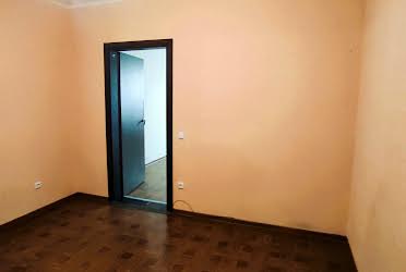 1833907614542210