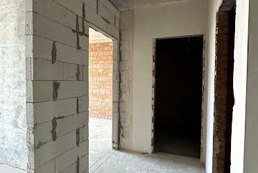 1831012980477248