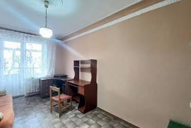 1832365436904255