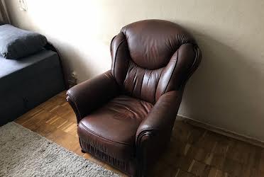 1832453390872275