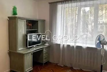 1832902245741276
