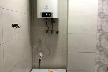 1828651874671029