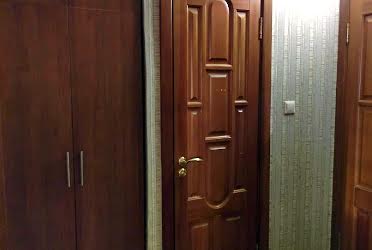 1831294037564311