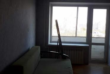 1831914709990317