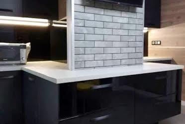 1832097752152322