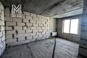 1835076842162325