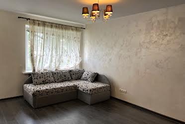 1835984321551330