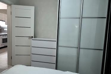 1830747634837335