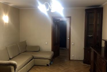 1832357227969340