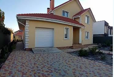 1834722533064361