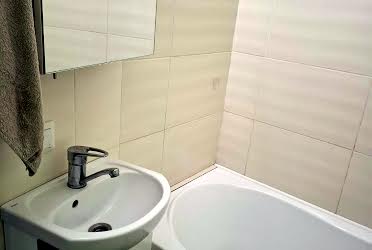 1833914569427365