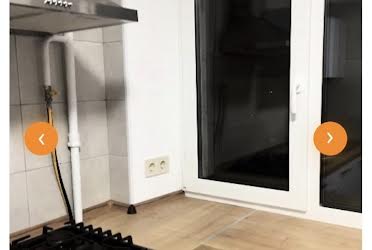 1835278544966367