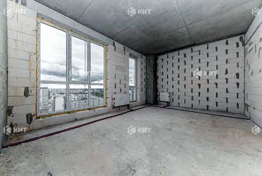 1834818952553368