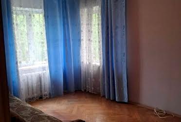 1833544543026037