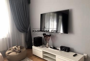 1835438407264371