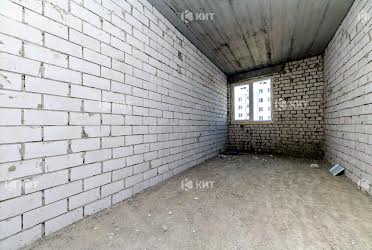 1834815013487378