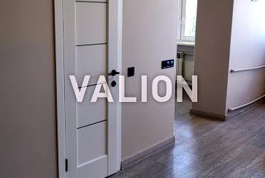 1832635796344390