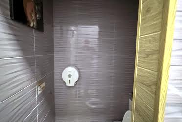 1835908630992396