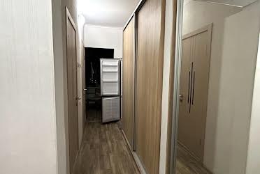 1835071772640040