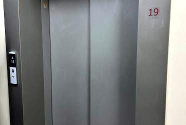 1832736071976413