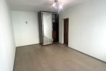 1831983930465416