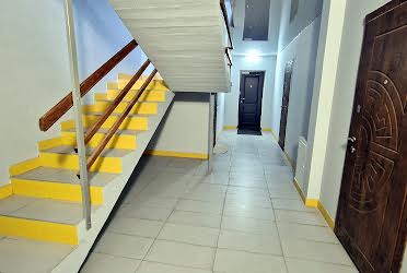 1803745411019425