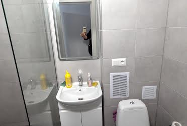 1834913989350043