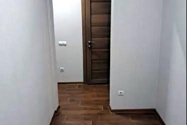 1835464488768431