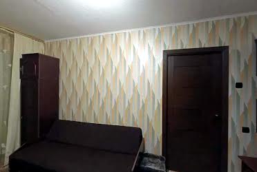 1831207166172437