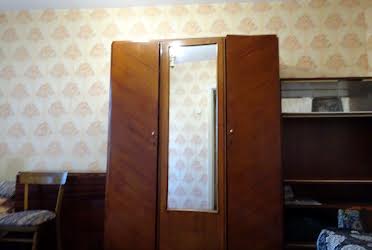 1835078674379442