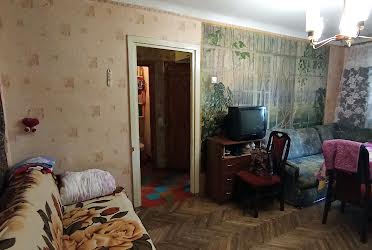 1831804557944456