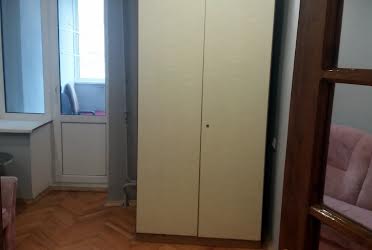 1831711436685475