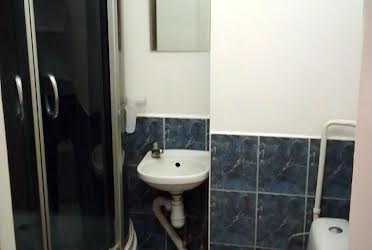 1742124822368476