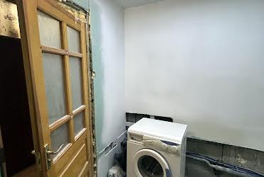 1835627244147048