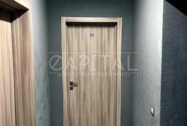 1834806495033500