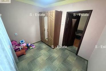 1833369321616504