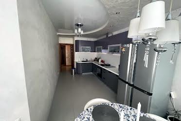 1813051680380051