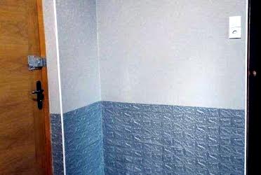 1833818883650526