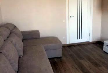 1833457571661531