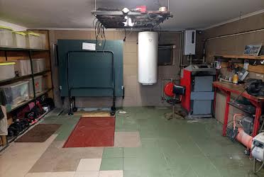 1835348172974536