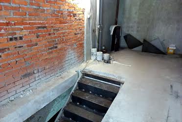 1835894137722538