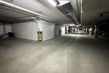 1835085994849540